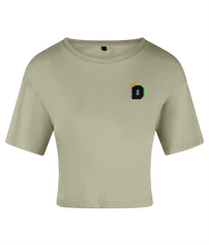 Load image into Gallery viewer, The King D42 Crew Neck Crop Top