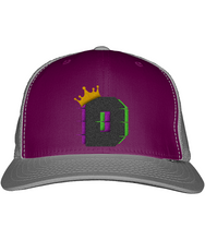 Load image into Gallery viewer, The King D42 Snapback Trucker Cap
