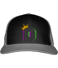 Load image into Gallery viewer, The King D42 Snapback Trucker Cap