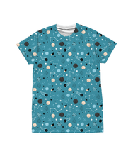 Load image into Gallery viewer, Stargazing Print T-Shirt
